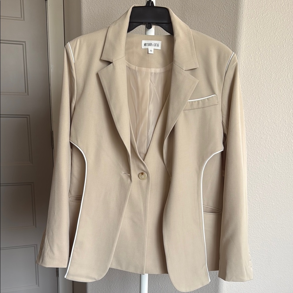 Beige Women's Blazer with White Accents
